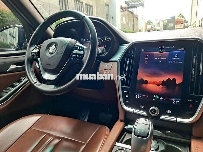 VinFast Lux SA Premium 2020 Xanh dương