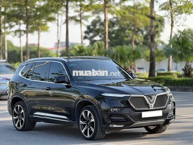 VinFast Lux SA2.0 2021 Đen 85000 km