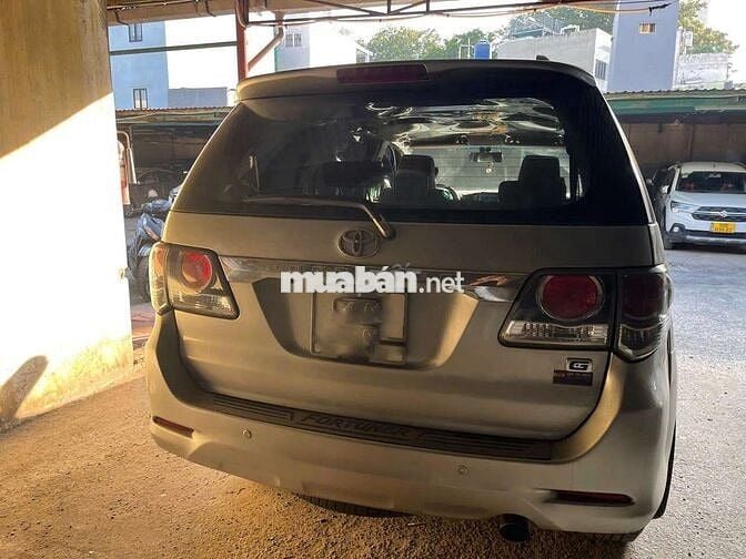 Fortuner 2016, sơn zin 90%, 88 ngàn km, vỏ theo xe