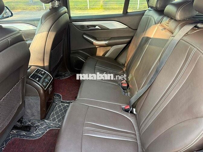 VinFast Lux SA2.0 2021 Đen 85000 km