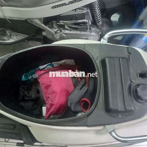 Piaggio Vespa LX 125 ie 2012 Trắng