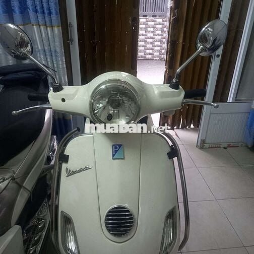Piaggio Vespa LX 125 ie 2012 Trắng
