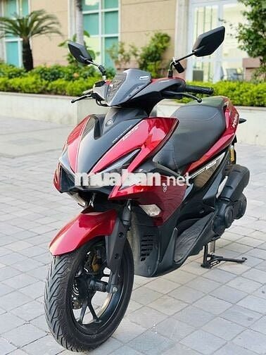 Yamaha NVX 125 Đỏ đen