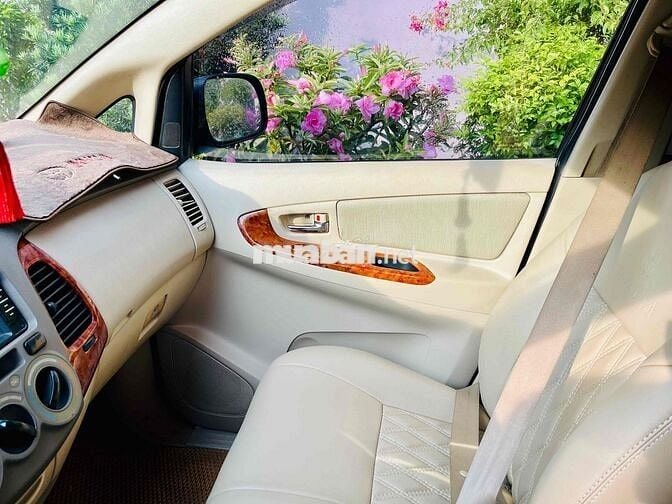 Toyota Innova 2008 G - 210000 km