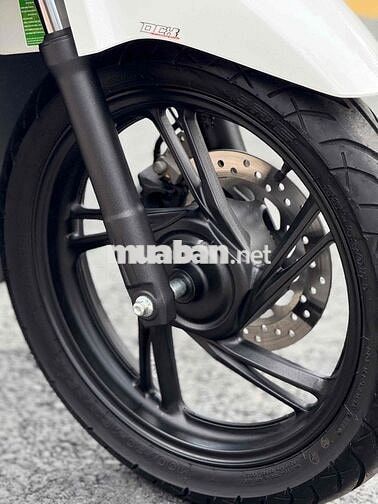 SH 160i ABS 2024 LƯỚT TRẮNG ĐEN