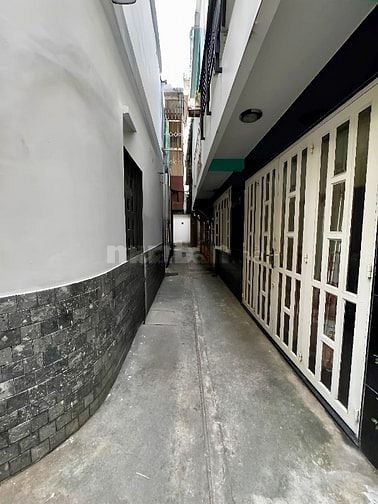 🔥 Góc 2 hẻm Nguyễn Văn Cừ – Nhà 3 tầng chỉ 6.3 tỷ