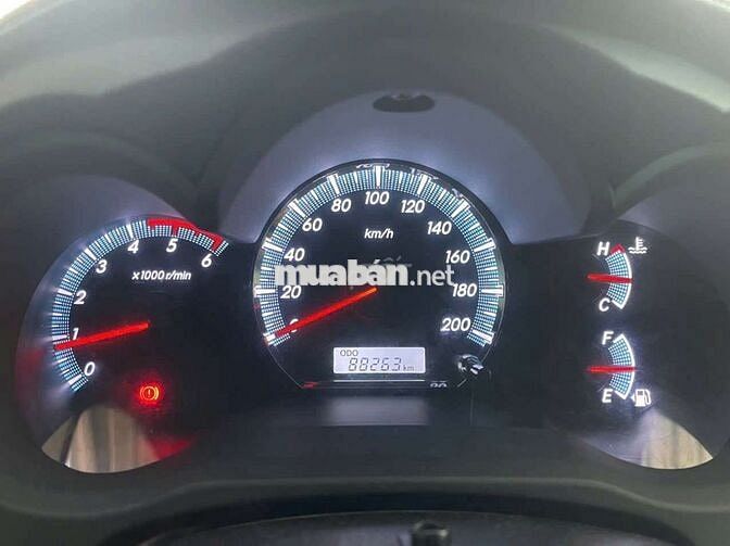 Fortuner 2016, sơn zin 90%, 88 ngàn km, vỏ theo xe