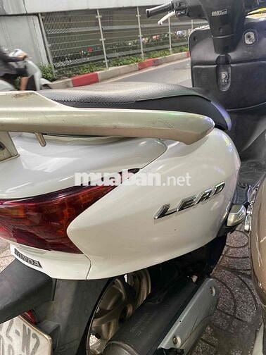 Honda Lead Fi Trắng