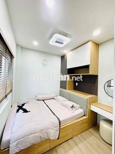 Mặt tiền Nguyễn Trọng Tuyển dtsd 43.5m2 2 tầng mới 2Pn chỉ hơn 6.2 tỷ