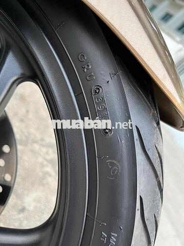 ab 2010 chạy 1 ngàn km kg có chiếc thứ 2 nhé