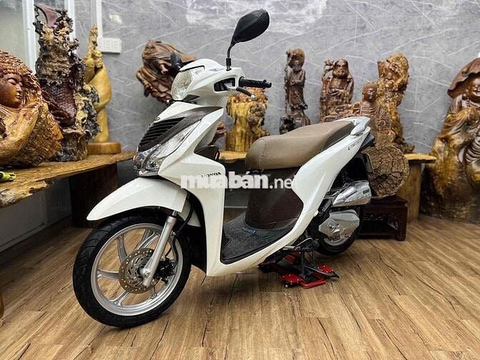 Vision chính chủ đẹp, máy zin êm bao vọt biển SG