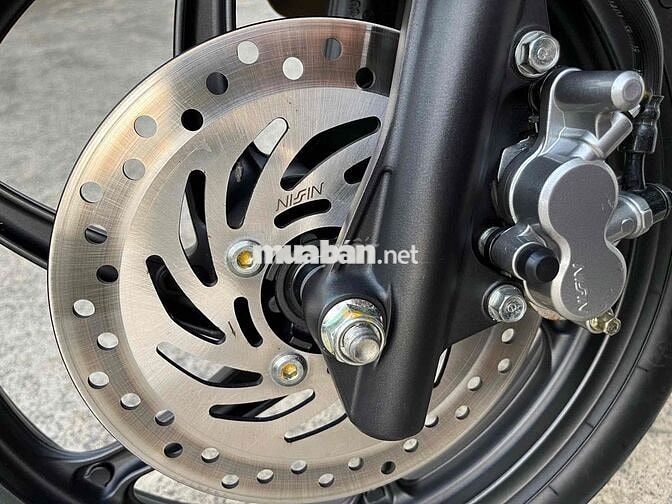 ab 2010 chạy 1 ngàn km kg có chiếc thứ 2 nhé