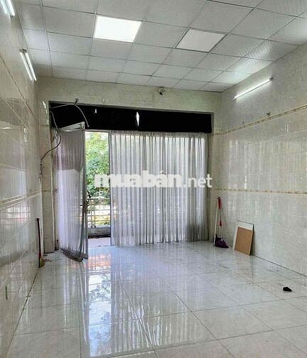 Căn hộ chung cư 02 lầu trung tâm