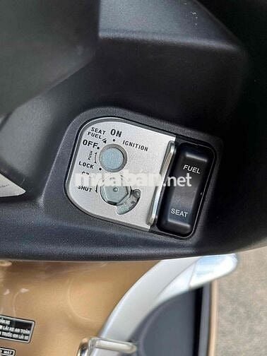 ab 2010 chạy 1 ngàn km kg có chiếc thứ 2 nhé