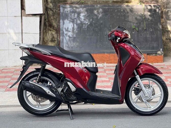 SH 150i ĐK CUÓI 2018 LƯỚT ( GÓP BAO NỢ XẤU )