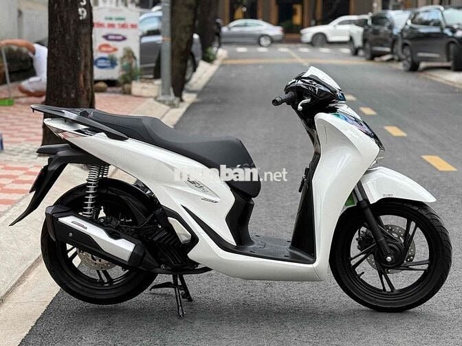 SH 160i ABS 2024 LƯỚT TRẮNG ĐEN