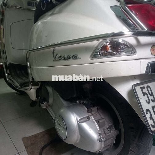 Piaggio Vespa LX 125 ie 2012 Trắng