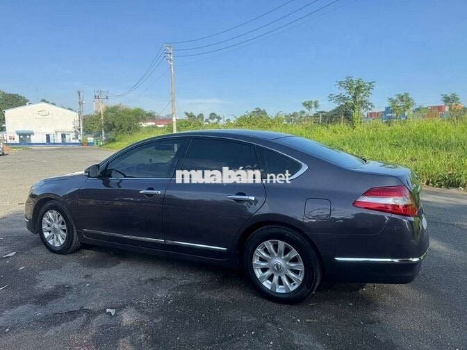 2009 2.0 AT - 140000 km