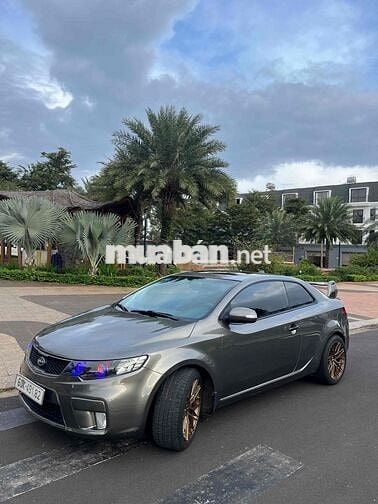 Kia Cerato 2010 Koup 2.0 AT - 125456 km