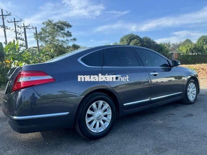 2009 2.0 AT - 140000 km