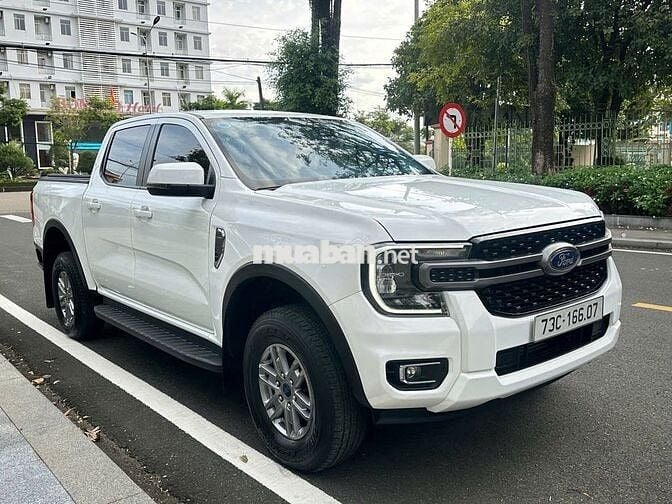 Ford Ranger 2024 XLS Trắng 30953 km