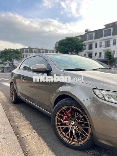 Kia Cerato 2010 Koup 2.0 AT - 125456 km