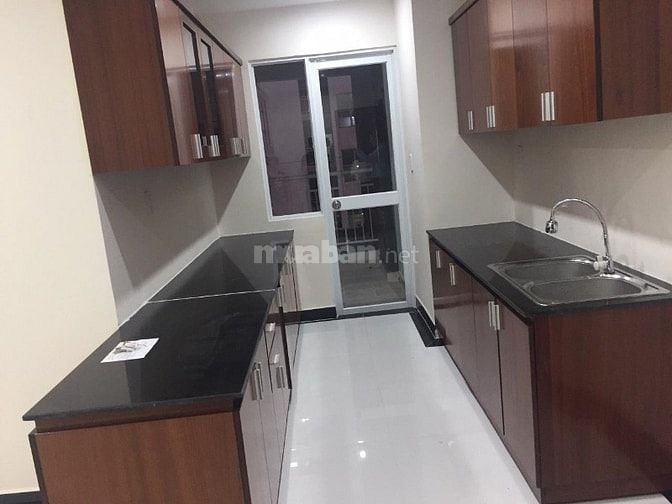 Cần bán căn hộ Giai Việt –Tạ Quang Bửu, P5, Q8.   DT 109m2,3 phòng ng