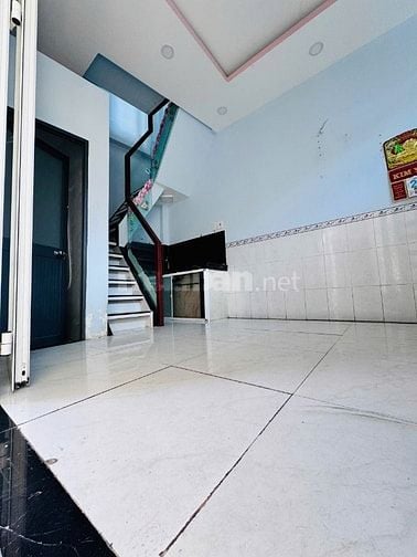 Hàng hiếm nhà 1 trệt 2 lầu P8 Q6 nhỉnh 800tr