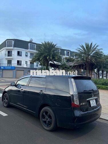 Mitsubishi Grandis 2005 2.4 AT - 125456 km