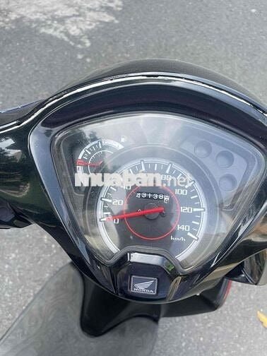 Nhà dư xe cần bán