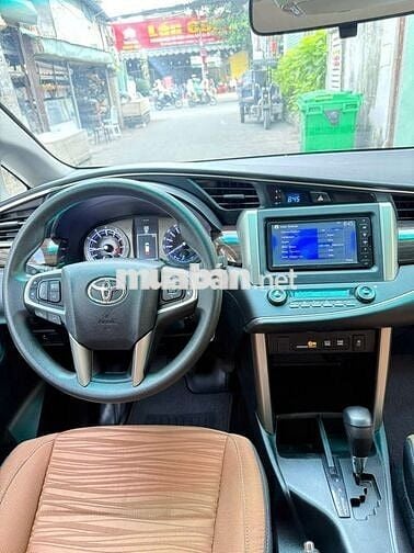 Toyota Innova 2019 2.0G - 68000 Km