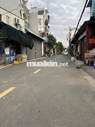 nhà bán 4ty 500 , nay cần bán 4ty 200 ) nhà quận 12