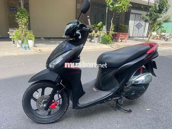 Nhà dư xe cần bán