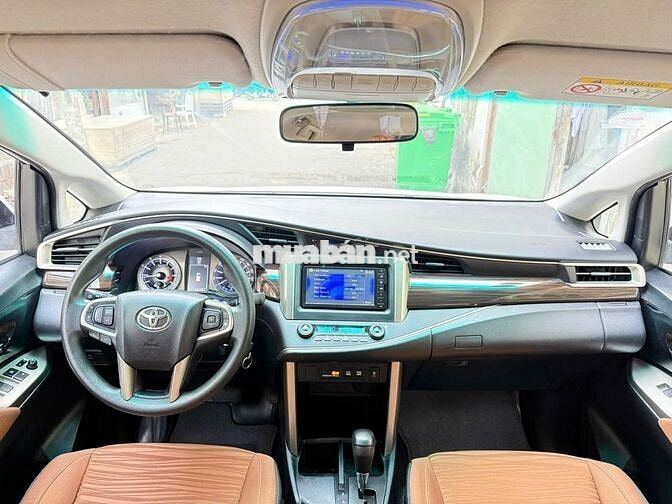 Toyota Innova 2019 2.0G - 68000 Km