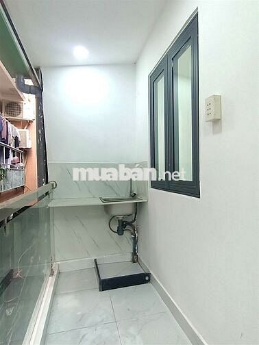 VỊ TRÍ ĐẸP GÓC AN DƯƠNG VƯƠNG-LÊ HỒNG PHONG-P4 Q5-2TẦNG-2PN-CHỈ 3TY49