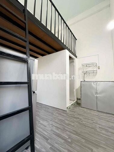 Cho Thuê phòng trọ mới sạch sẽ gác cao cách Ufm Kcx 3km