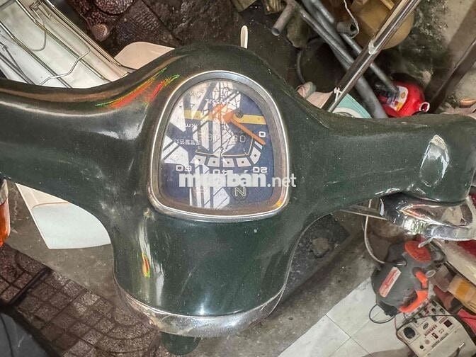 Honda Cub 86 màu Xanh rêu