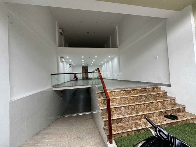 CHO THUÊ NHÀ MẶT TIỀN 2C13 TRƯỜNG SA F19-Toà Marina Số 2 Tôn Đức Thắng