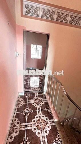 NHÀ NGAY CHỢ THÀNH , GIÁO XỨ NAM HƯNG, TÂN THỚI NHÌ HÓC MÔN