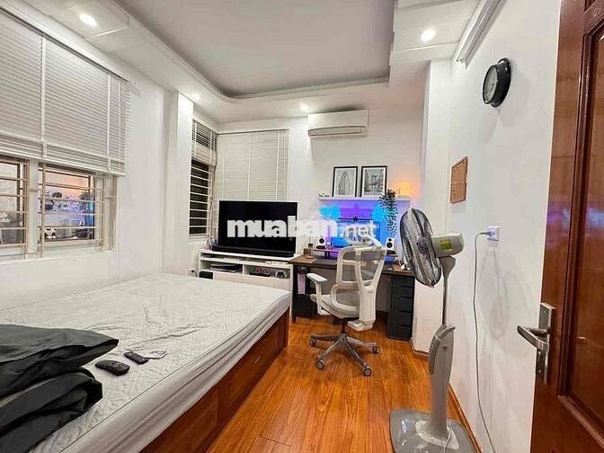 Bán Nhà Pháo Đài Láng, Huỳnh Thúc Kháng S41m 5t giá 10.1 tỷ