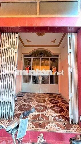 NHÀ NGAY CHỢ THÀNH , GIÁO XỨ NAM HƯNG, TÂN THỚI NHÌ HÓC MÔN