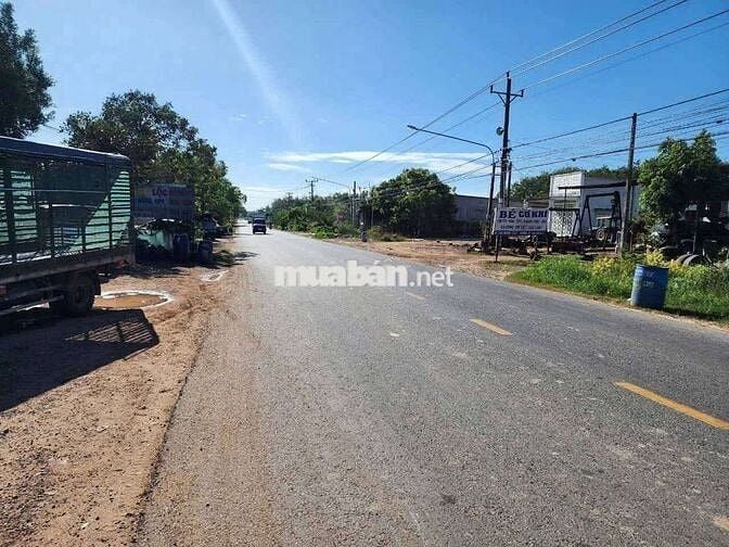 Bán đất mặt tiền dt749A phường long nguyên tphcm