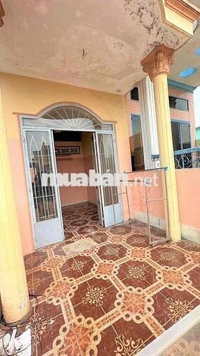 NHÀ NGAY CHỢ THÀNH , GIÁO XỨ NAM HƯNG, TÂN THỚI NHÌ HÓC MÔN