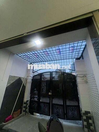 Cho thuê nhà mới Trung Chánh đường 6m thông