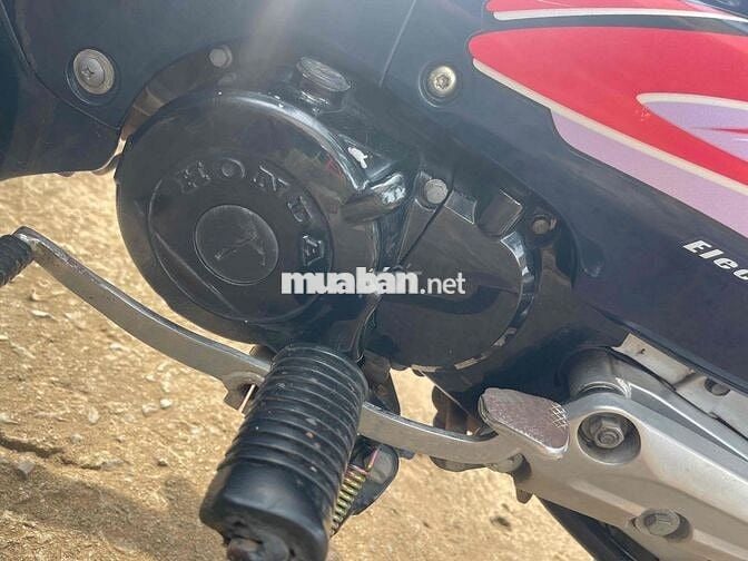 Thái 110 đồ zin nhiều máy phải nói như xe điện chạ