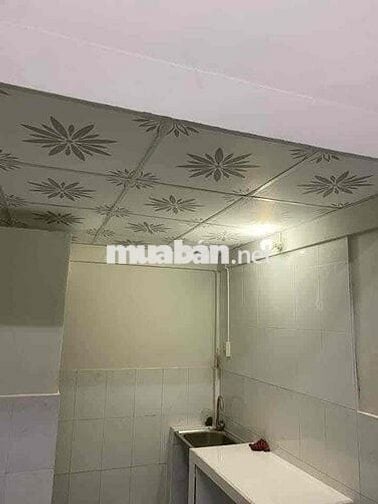 Cho thuê phòng trọ rộng rãi có gác hẻm Lò Rèn Trần Phú