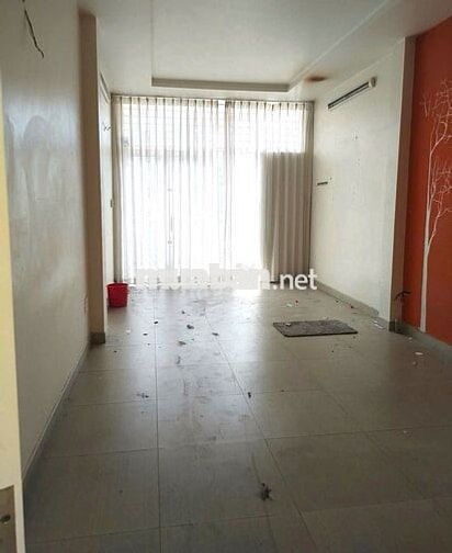 MT Phạm Văn Hai 300m2 2 Lầu 3 Phòng Sát Trường Sa Và Chợ Phạm Văn Hai