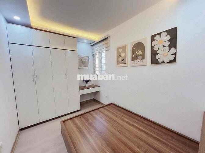 Bán CCMN Thoáng Đẹp Phố Cổ Hoàng Hoa Thám gần Lăng Bác