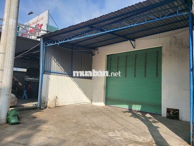 Bán đất có sẳn kho xưởng xây 8x30 ODT 200m2 Hiệp Thành 3,TDM