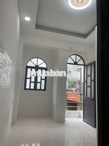 NHÀ HẬU GIANG, HIẾM, NỘI THẤT ĐẸP, GIÁ KHOẢNG 2,8X TỶ